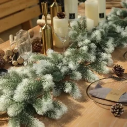 Trend24 Guirlande - Kerst Guirlande - Kerstguirlande - Kerstslinger - Deurkrans - Dennenslinger - Kerstslinger - Dennentak - 180 Cm - Groen - Wit - 1 Stuk Flash Sale