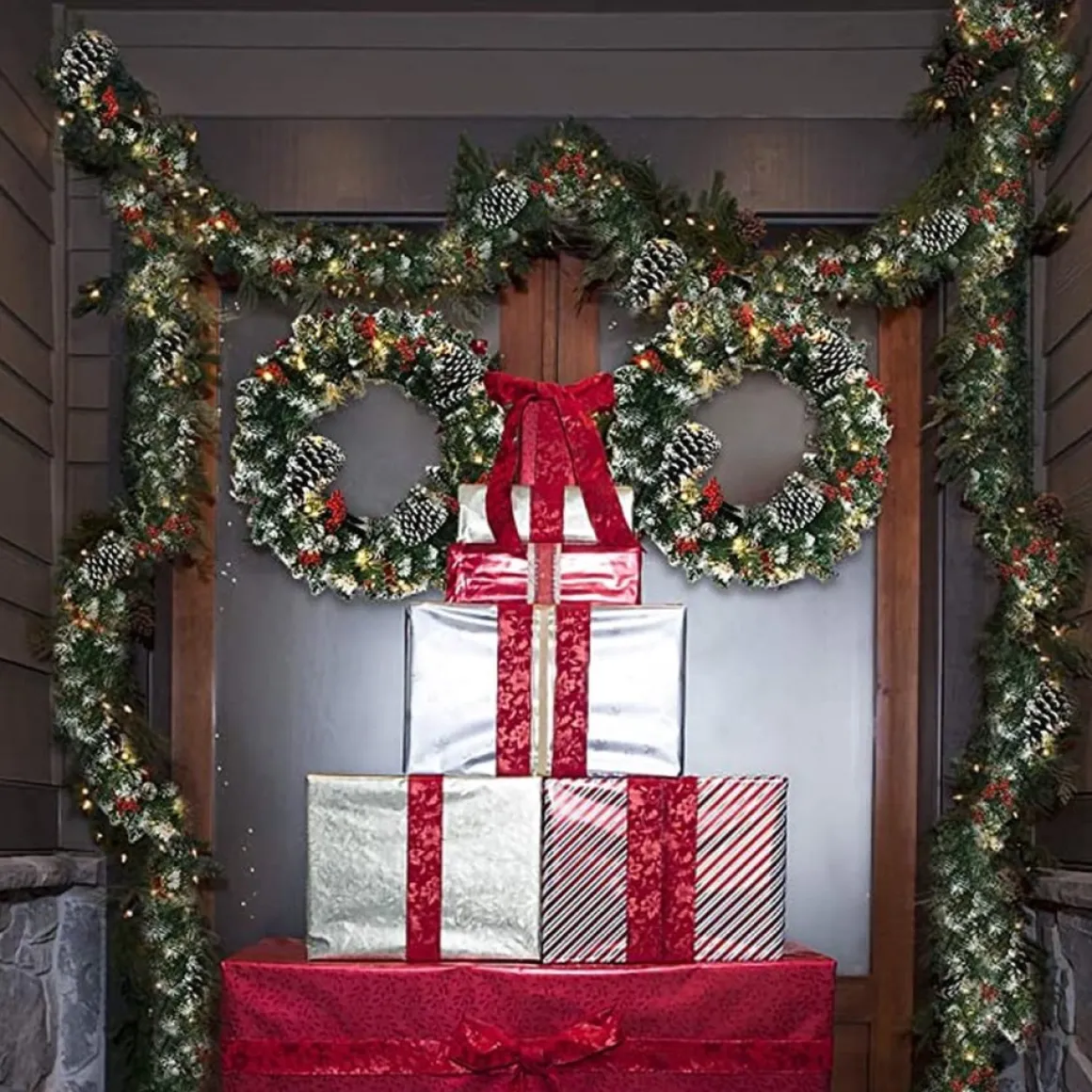 * Kerstkrans - Christmas Decoration Clearance
