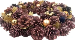 WDMT Kerstkrans - Gold Berry | O 40 Cm | Decoratieve En Goed Gevulde Kerstkans Gemaakt Van Natuurlijke Materialen | Samengesteld Met Rode En Gouden Details | Goud Clearance