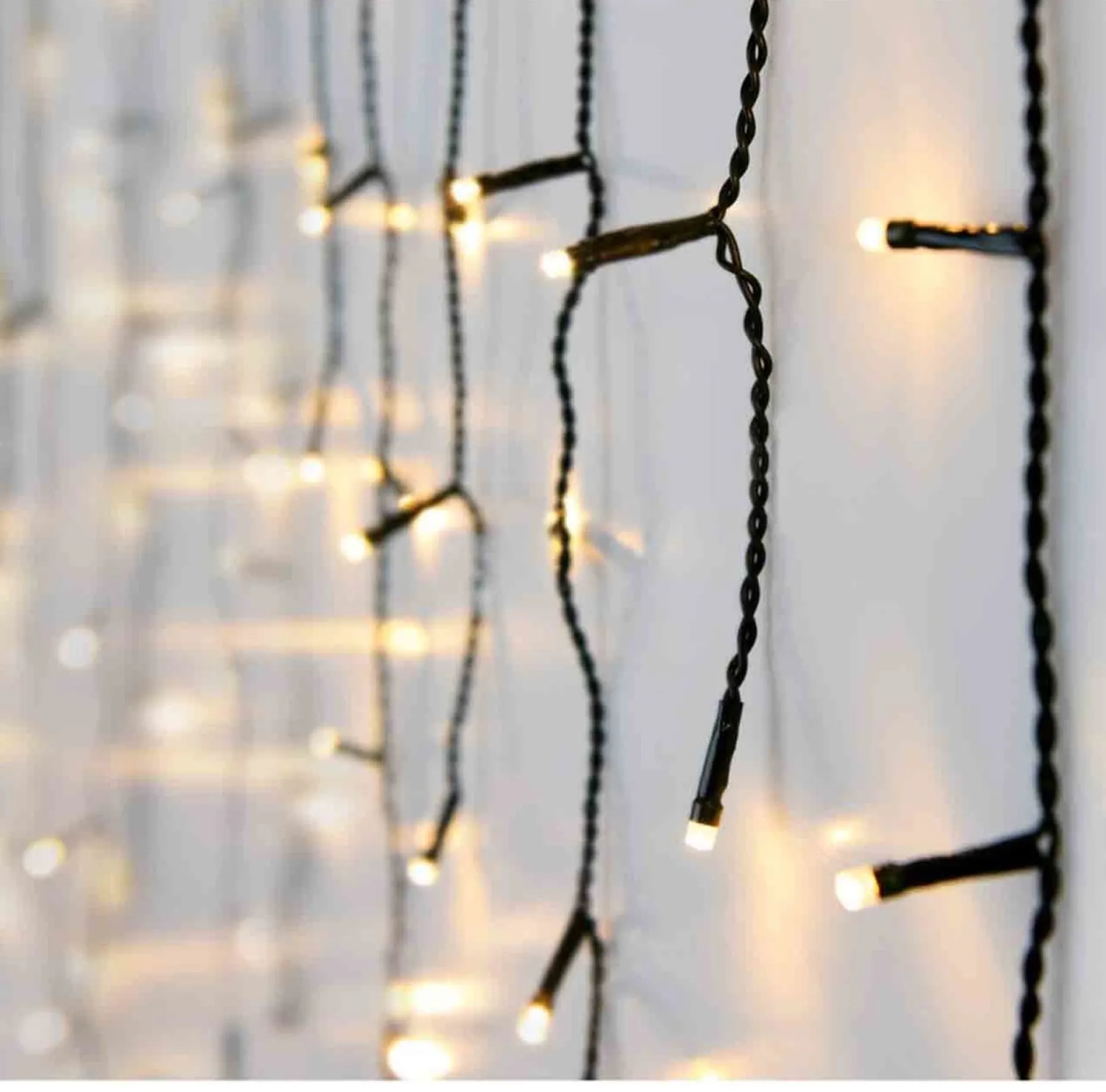 Merkloos Lichtgordijnen^Kerstverlichting - Ijspegel - Lichtgordijn - 6 Meter - Ijspegel - 180 Led's Voor Binnen & Buiten