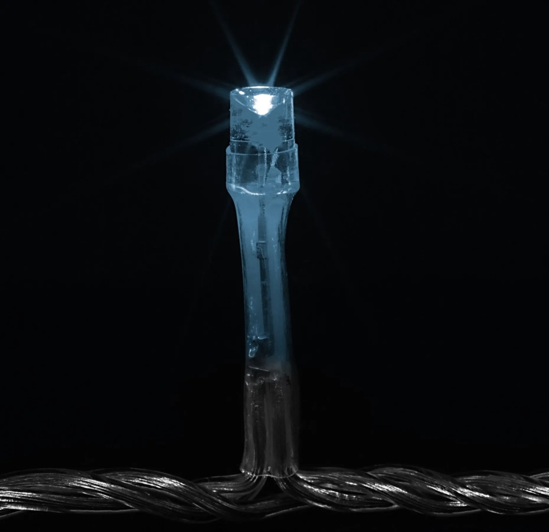 Trend24 Kerstlichtsnoeren^Kerstverlichting - Sfeerverlichting - Kerstverlichting Buiten - Kerstverlichting Binnen - Kerstversiering - Feestverlichting - Lichtsnoer - Lichtsnoer Buiten - Voor Binnen En Buiten - Op Batterij - 10 M - Koud Wit