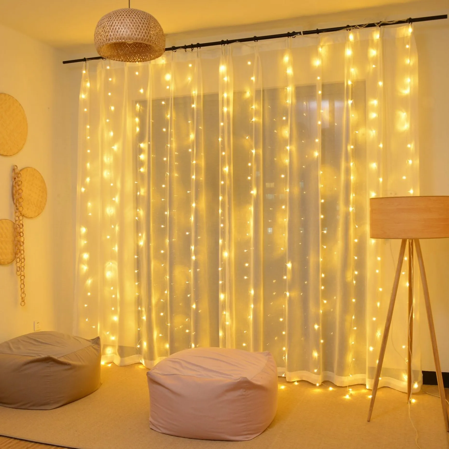 Merkloos Lichtgordijnen^Led Gordijn 3X3 Meter - Kerstverlichting - 300 Leds - Lichtgordijn - Warm Wit - Kerstmis - Feestdagen - Binnenverlichting - Trouwfeest Verlichting