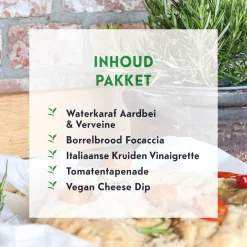 Pineut Kerstpakketten^ ® Borrelplank Pakket Tapas – Borrelpakket Culinair – Focaccia, Tapenade, Vinaigrette & Waterkaraf – Verwenbox Borrel – Geschenkpakket Borrelhapjes - Gezellig Genieten