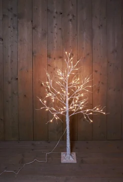 Anna's Collection Verlichte Kerstfiguren^Verlichte Figuren Witte Lichtboom/Metalen Boom/Berkenboom Met 120 Led Lichtjes 130 Cm - Kerstversiering/Kerstdecoratie